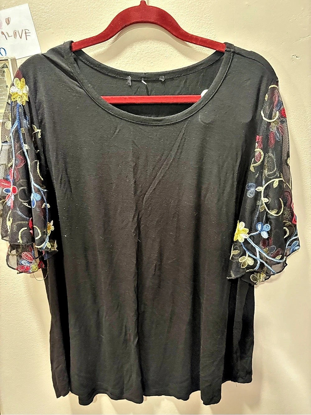 Floral Sleeve Black Size Medium